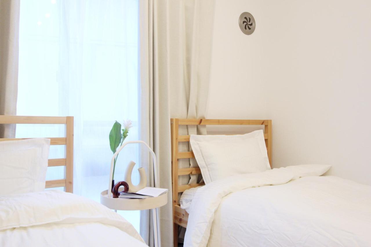One-Bedroom Apartment,1766181413:JPEG
