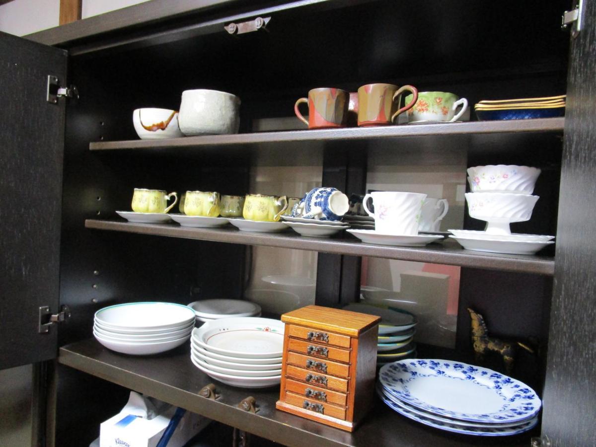 Three-Bedroom Apartment,1028955826:JPEG