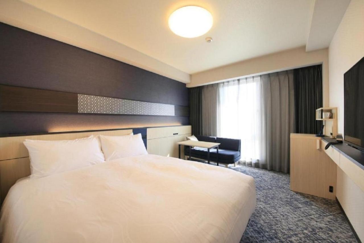Standard Double Room Non-Smoking,1076759845:JPEG