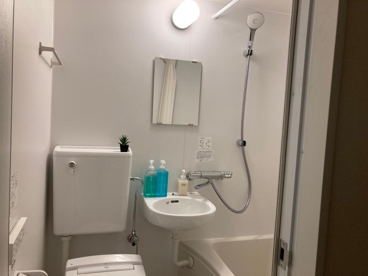 Single Room Private Bathroom Non-Smoking,1169968654:JPEG