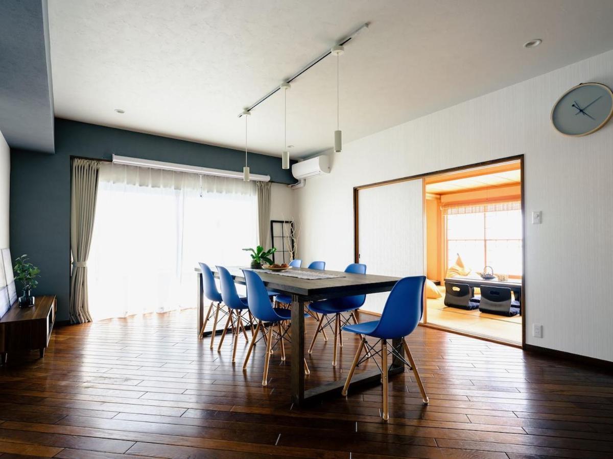 Three-Bedroom Apartment,1196070838:JPEG