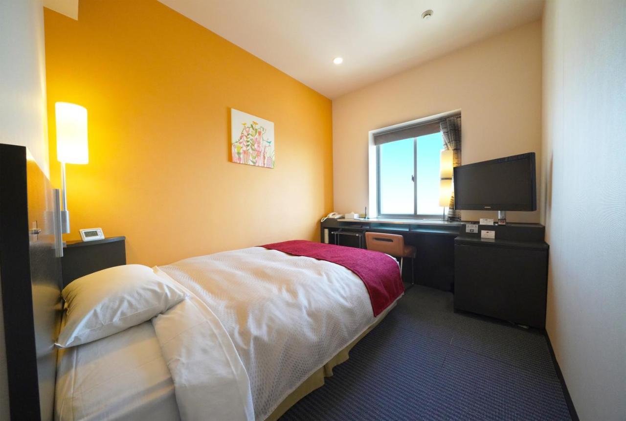Chambre Simple avec Douche - Non-Fumeurs