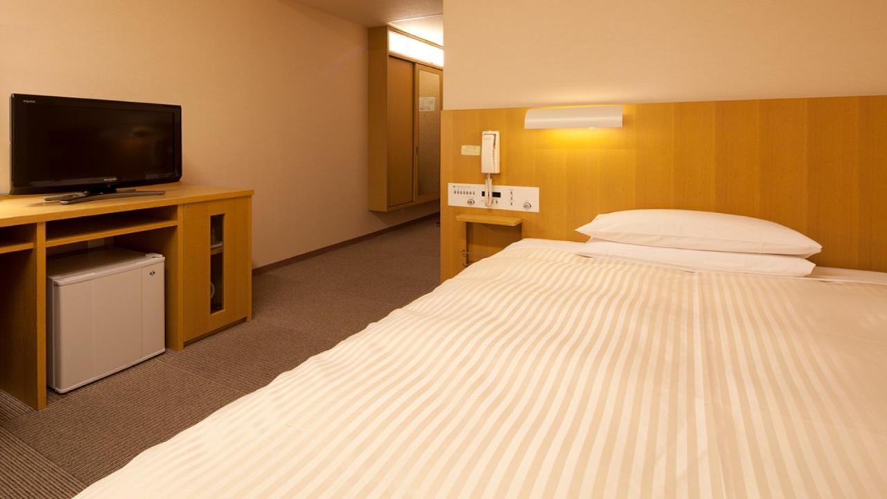 Comfort Single Room East Building Non-Smoking,1203951223:JPEG