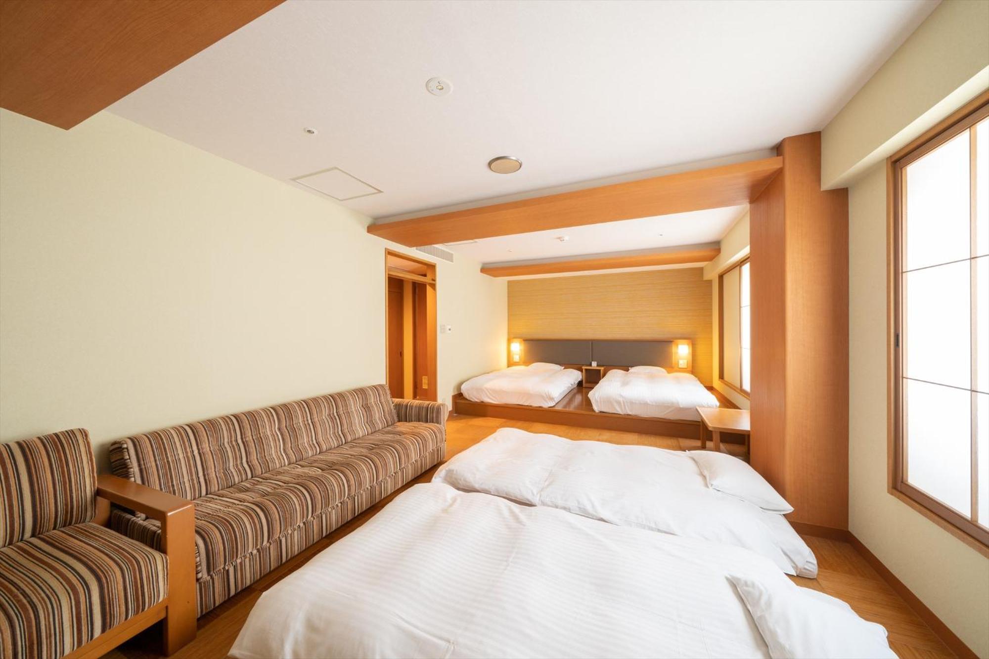 Family Suite,1213462384:JPEG