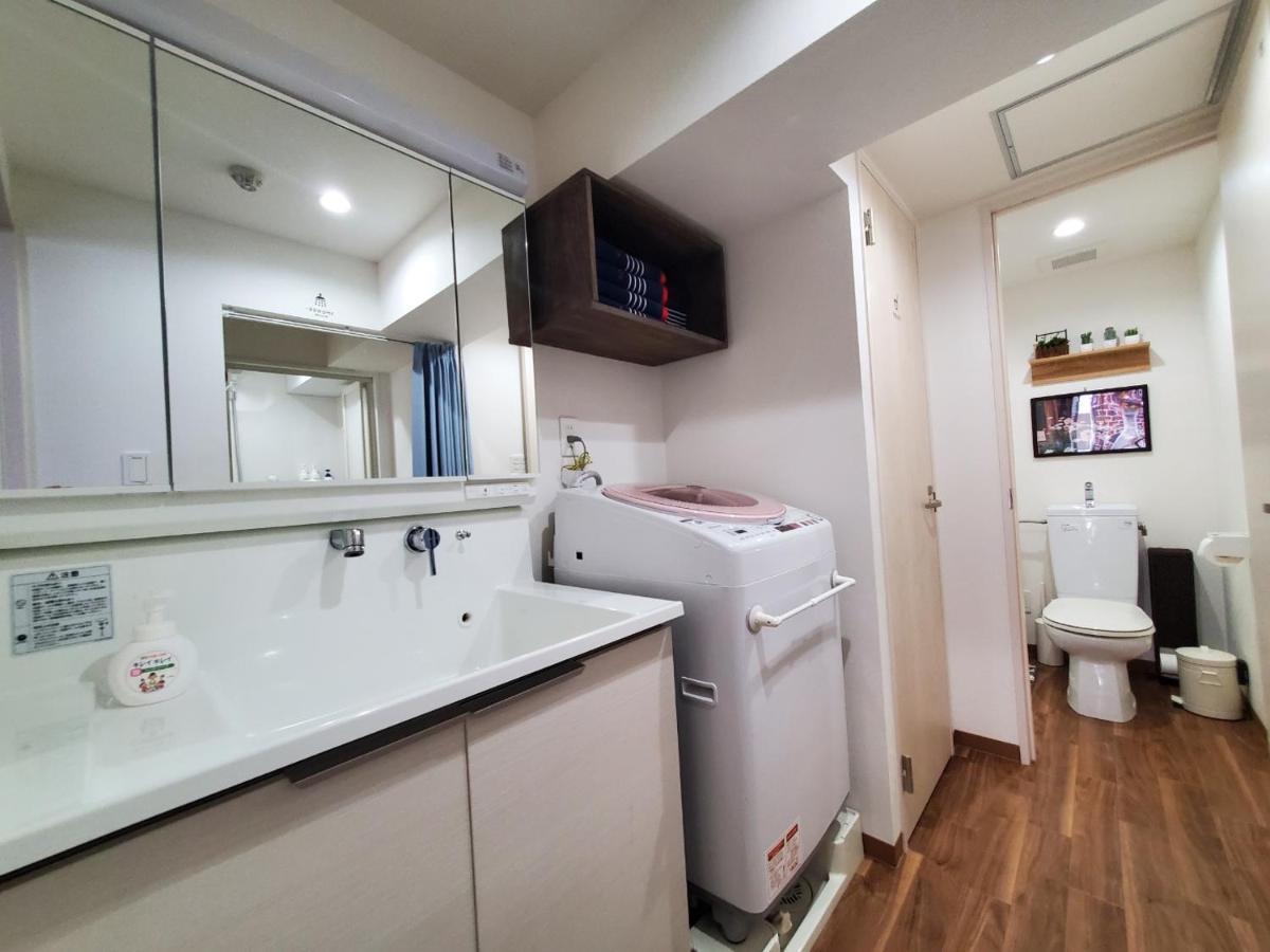 Apartment Shower,1231442831:JPEG