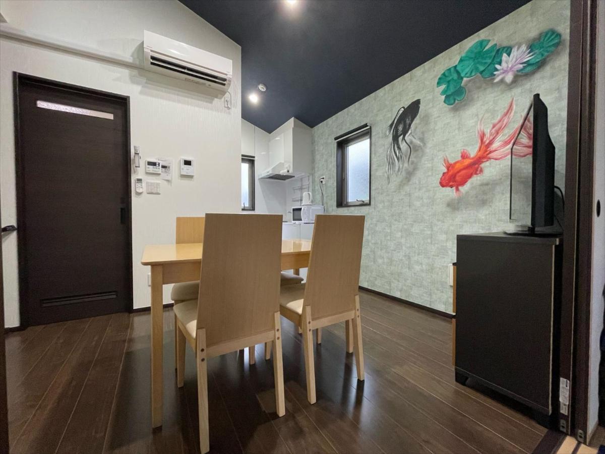 One-Bedroom Apartment,819879311:JPEG