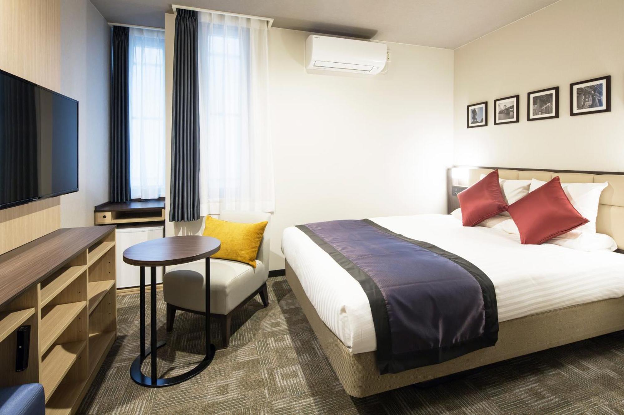 Economy Double Room Ground Floor Non-Smoking,1277808265:JPEG