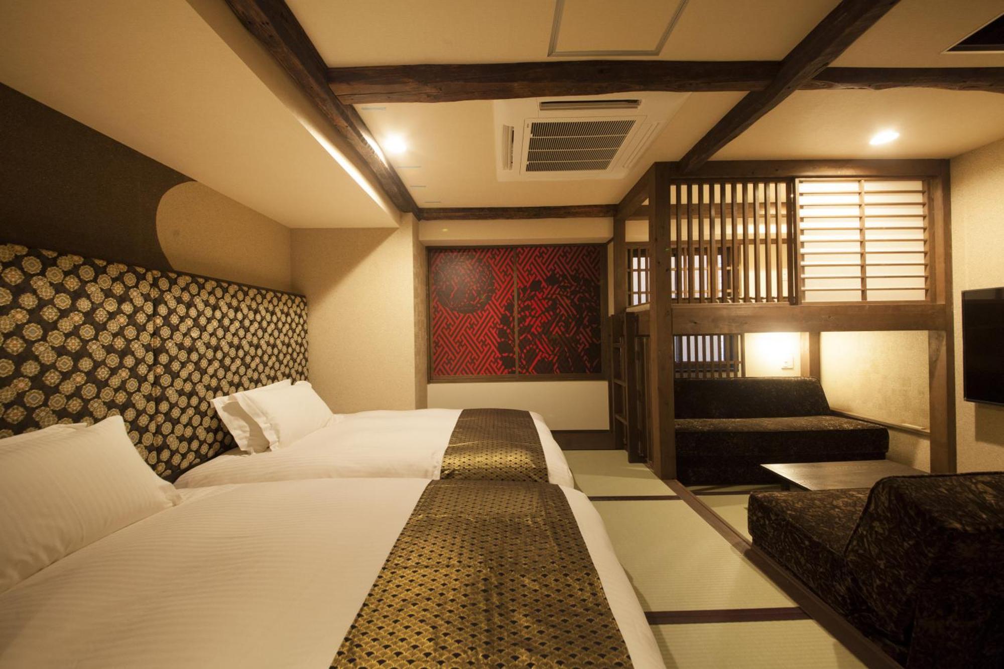 Japanese Style Family Room,1277839189:JPEG