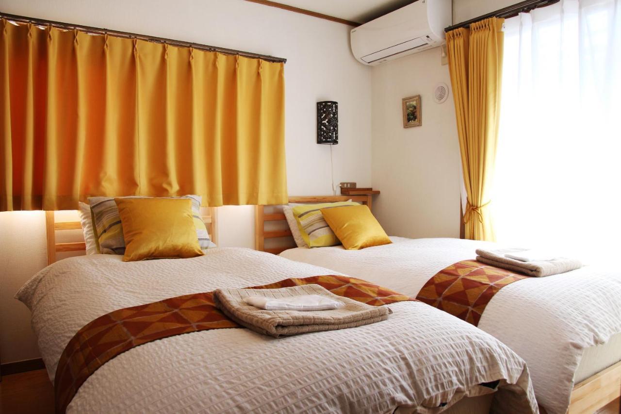 Three-Bedroom Apartment,1301663659:JPEG