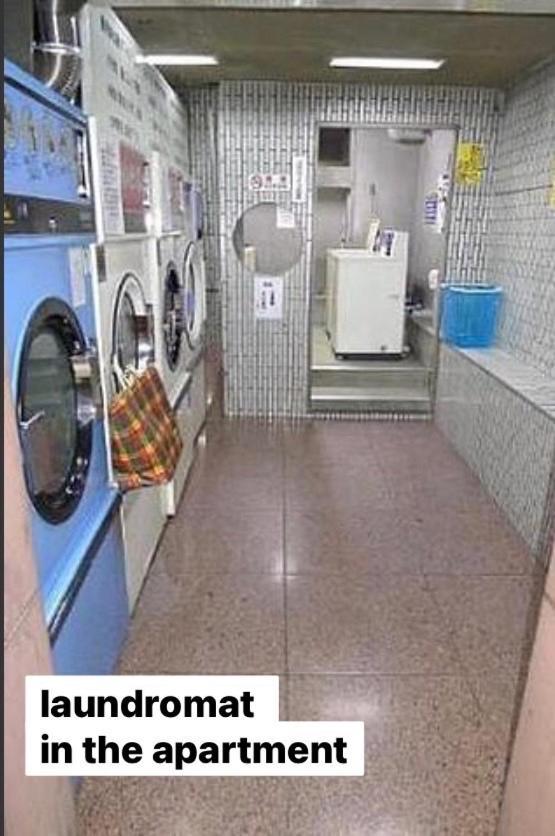 Studio,1328393918:JPEG