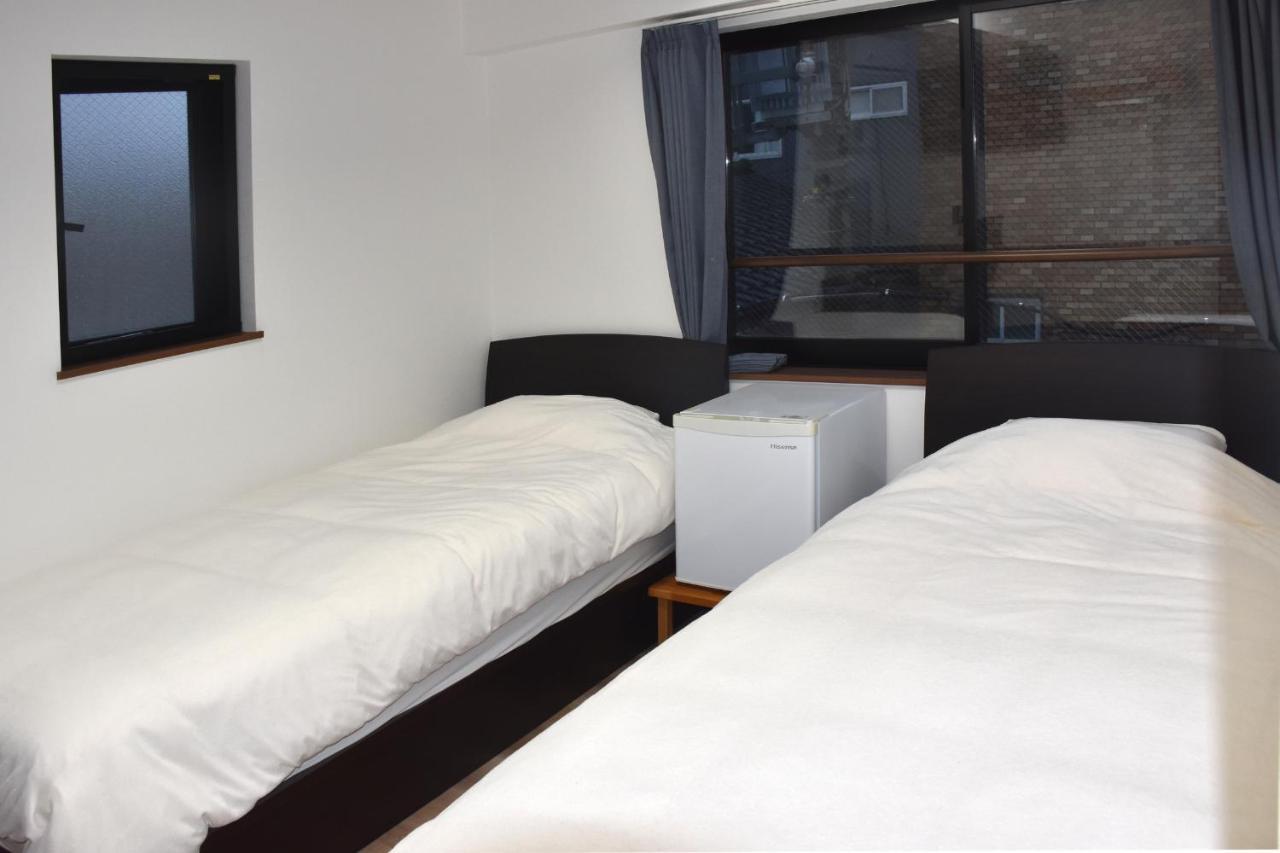 Standard Twin Room,1328994680:JPEG