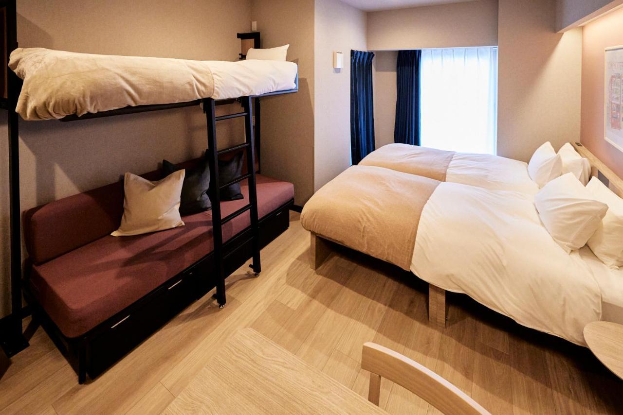 Deluxe Studio Apartment