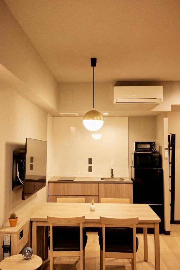 Deluxe Studio Apartment