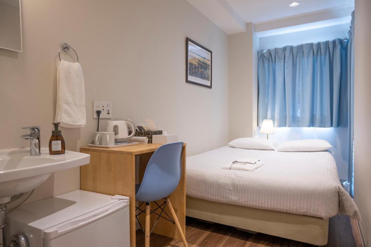 Double Room,1362572780:JPEG