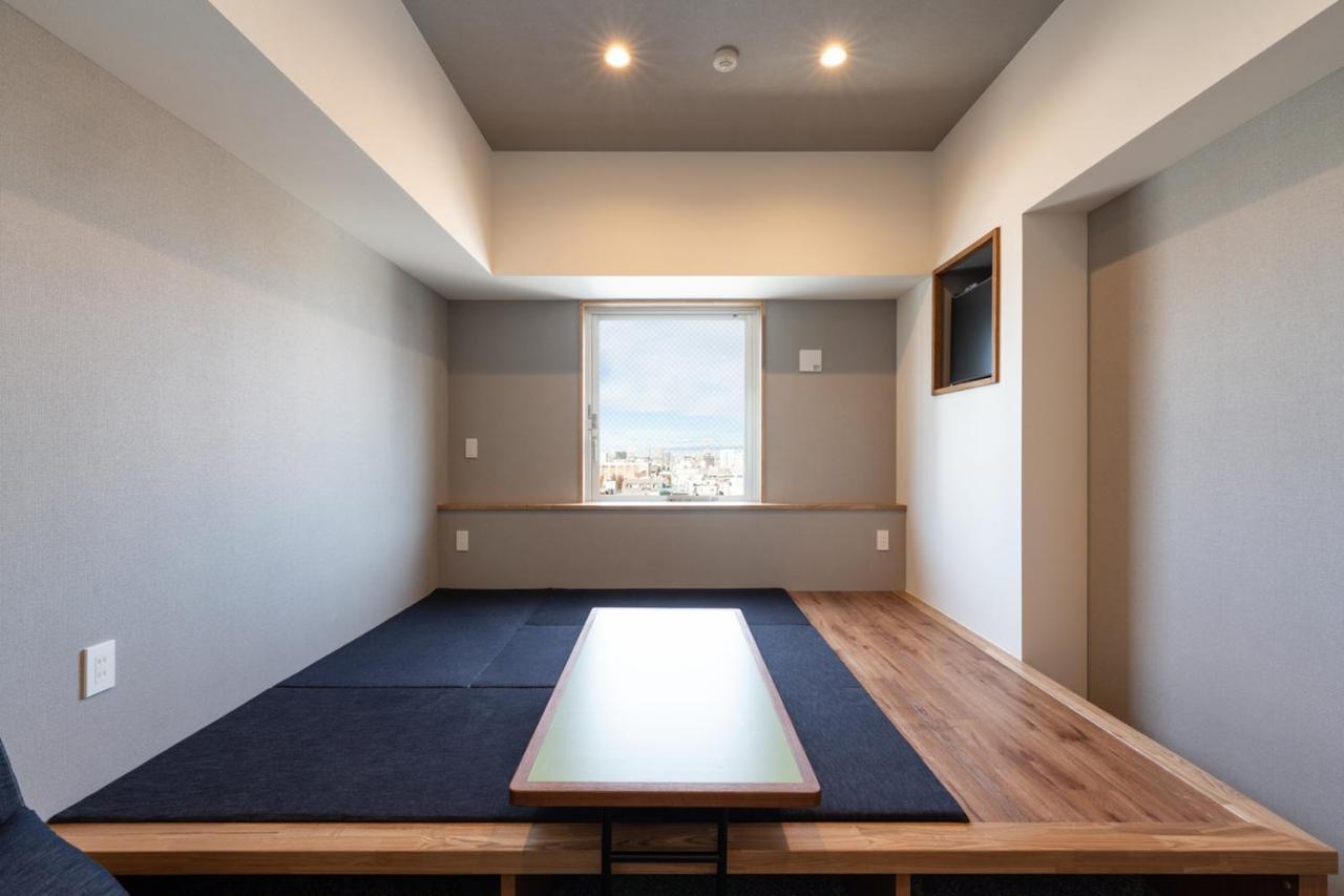 Standard Family Room,1771368499:JPEG