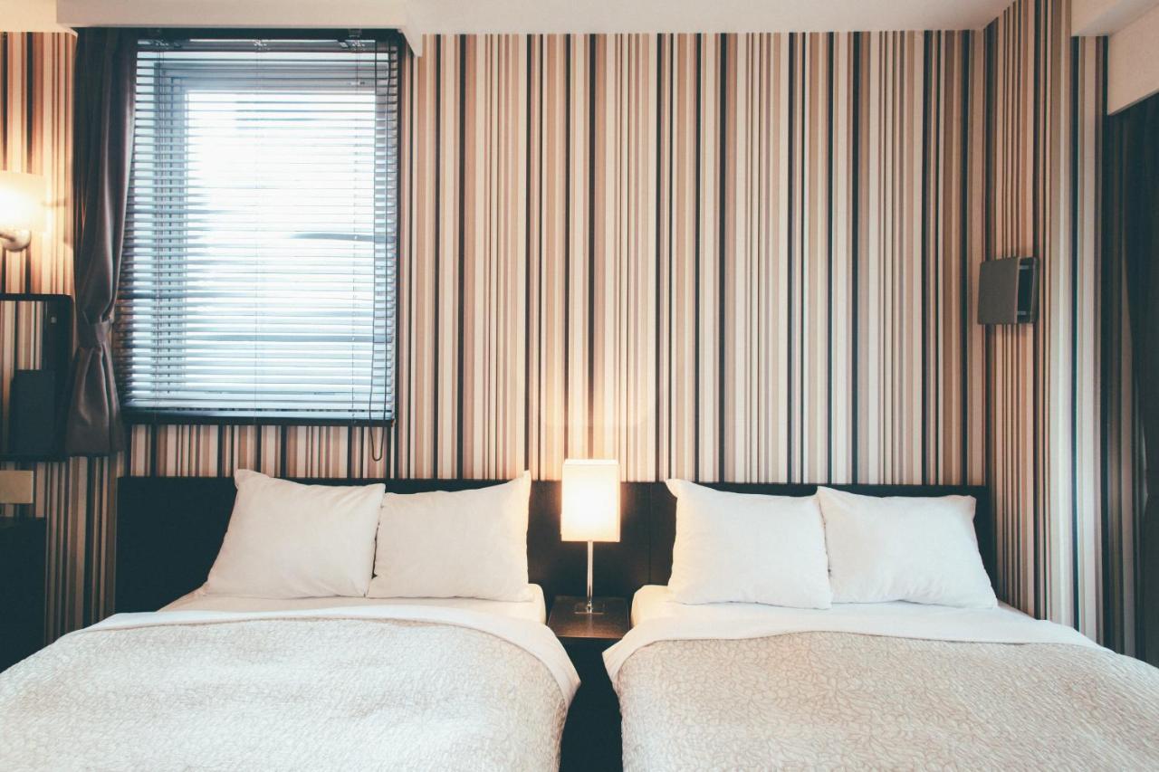 Twin Room,1404539753:JPEG