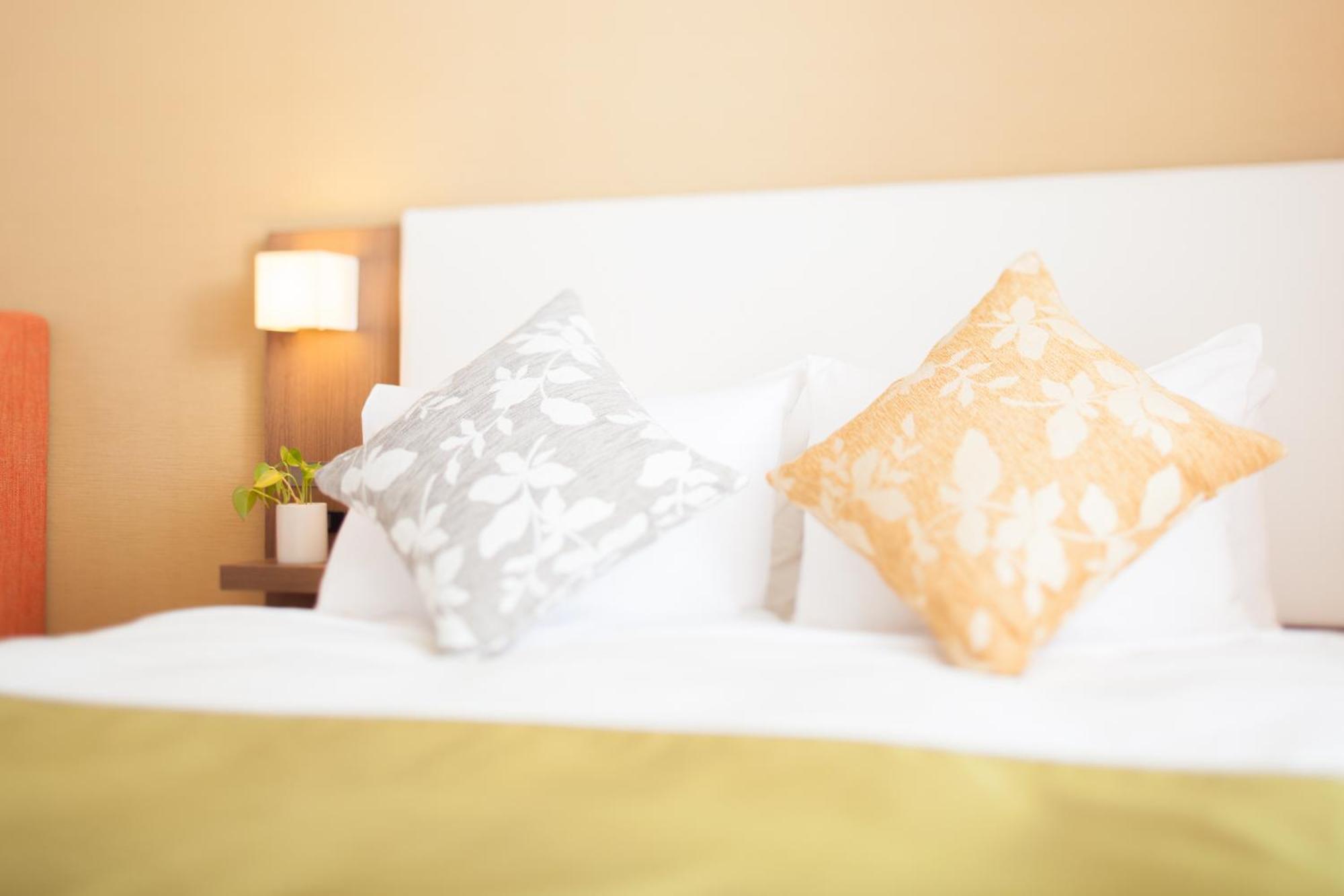 Comfort Double Room 20 sqmWasher or Dryer & Kitchenette 1–2 Guests Non-Smoking