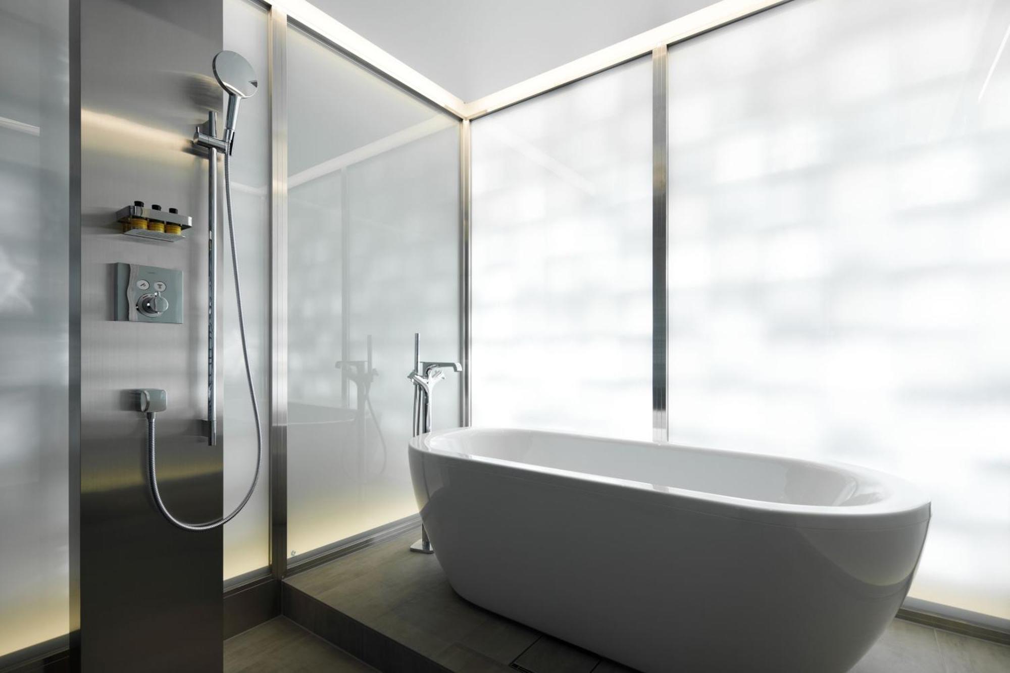 Aloft Suite Suite 1 King,1534193224:JPEG