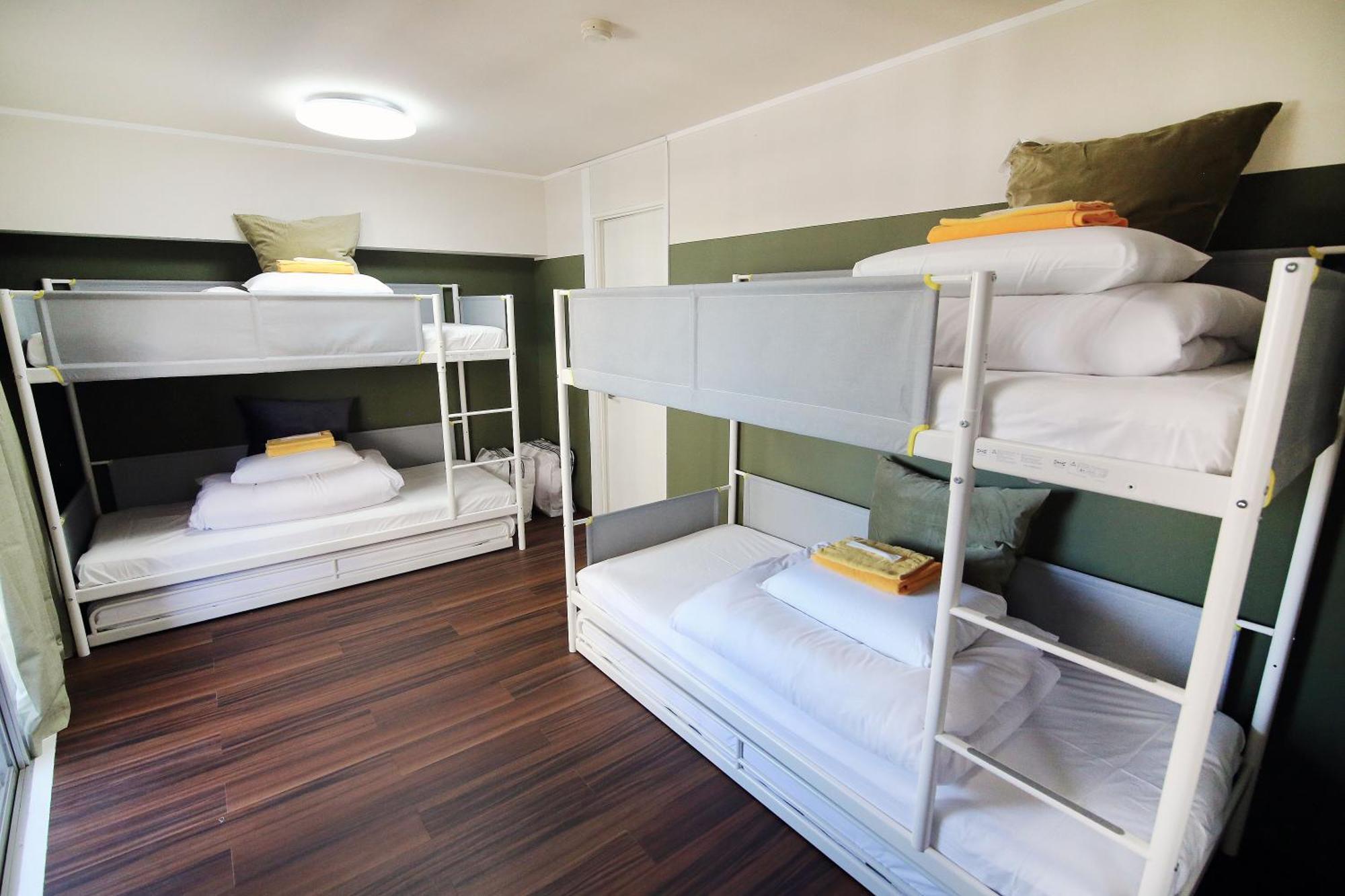 Deluxe Family Suite,1547437228:JPEG