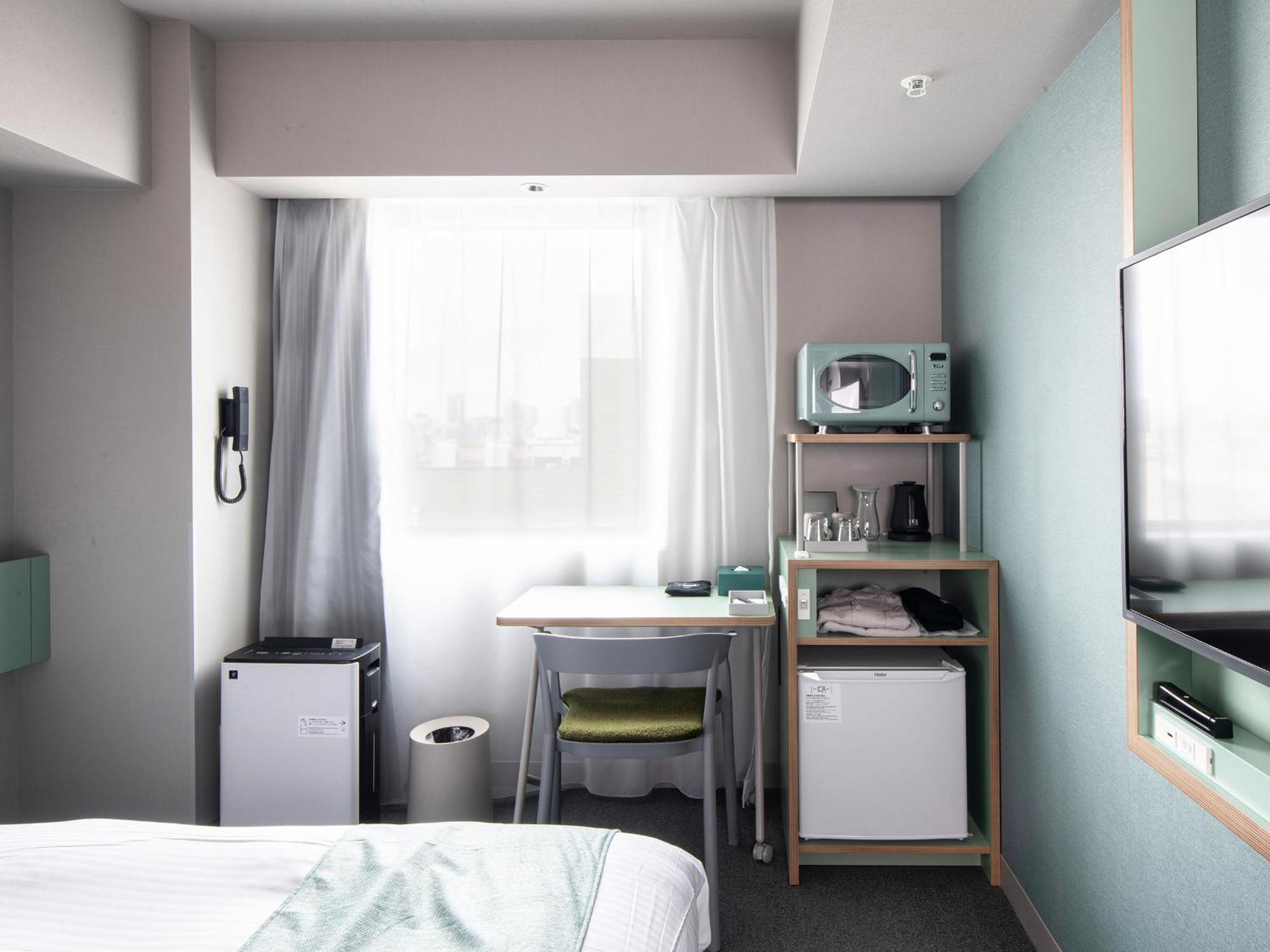 Double Room,1588570739:JPEG