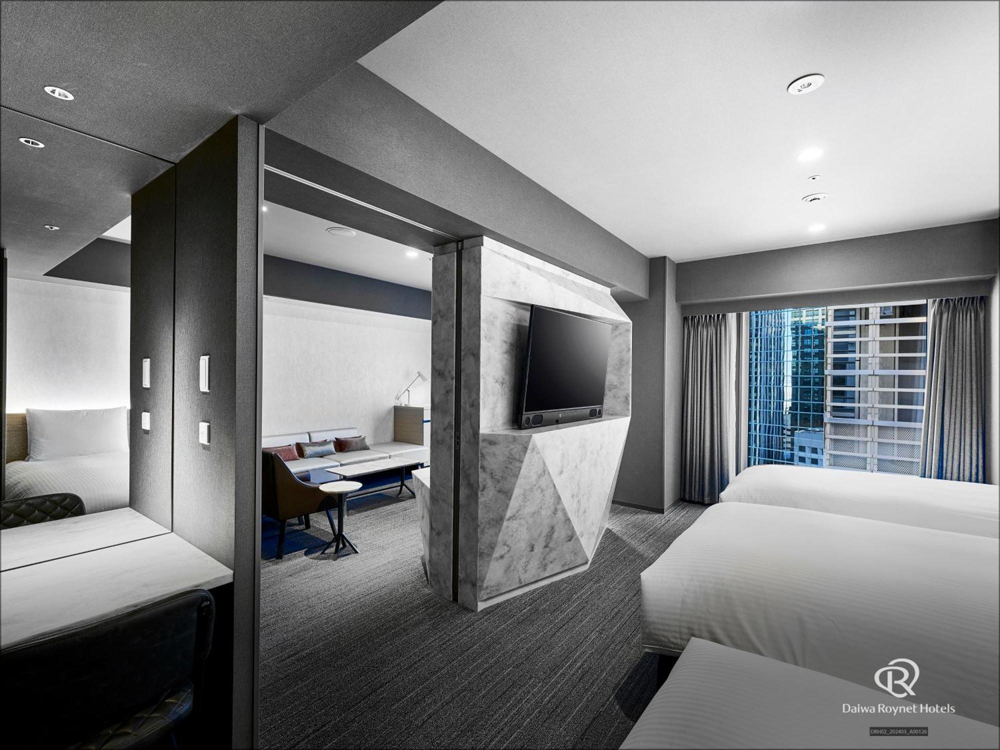 Junior Suite Non-Smoking Simmons Bed