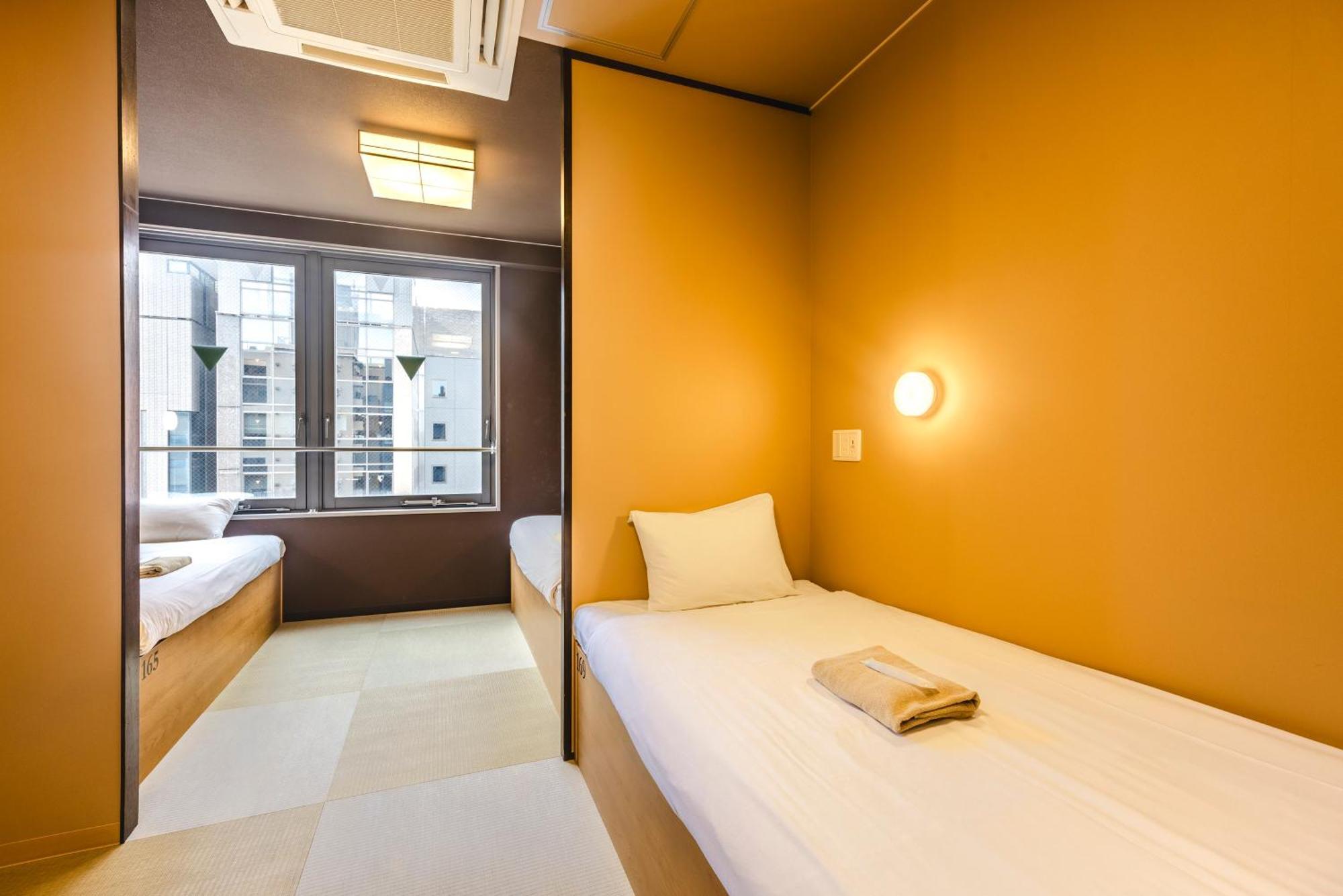 Triple Room Shower,1611402220:JPEG