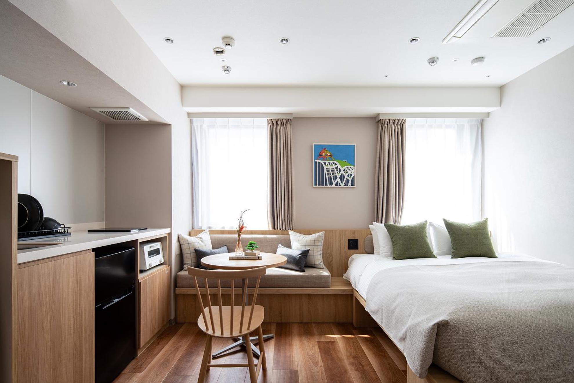 Superior Studio Apartment,1612807005:JPEG