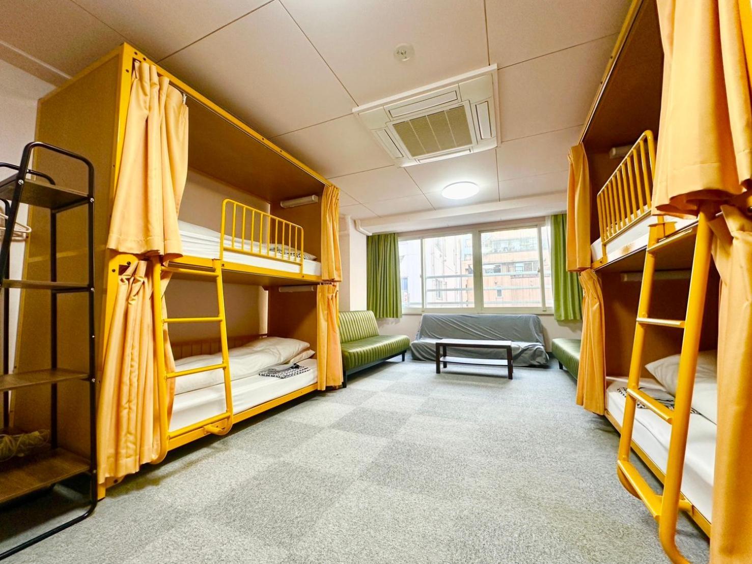 Chambre Quadruple avec Salle de Bains Privative