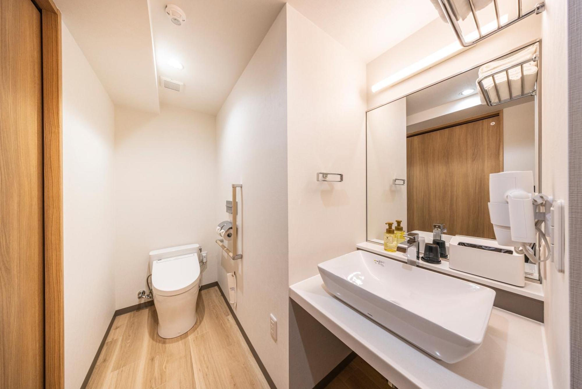 Superior Twin Room,1658104434:JPEG