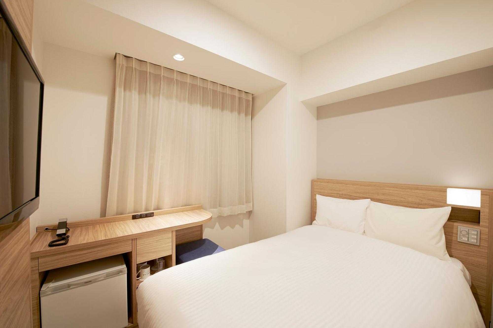 Double Room Small Double Bed Non-Smoking