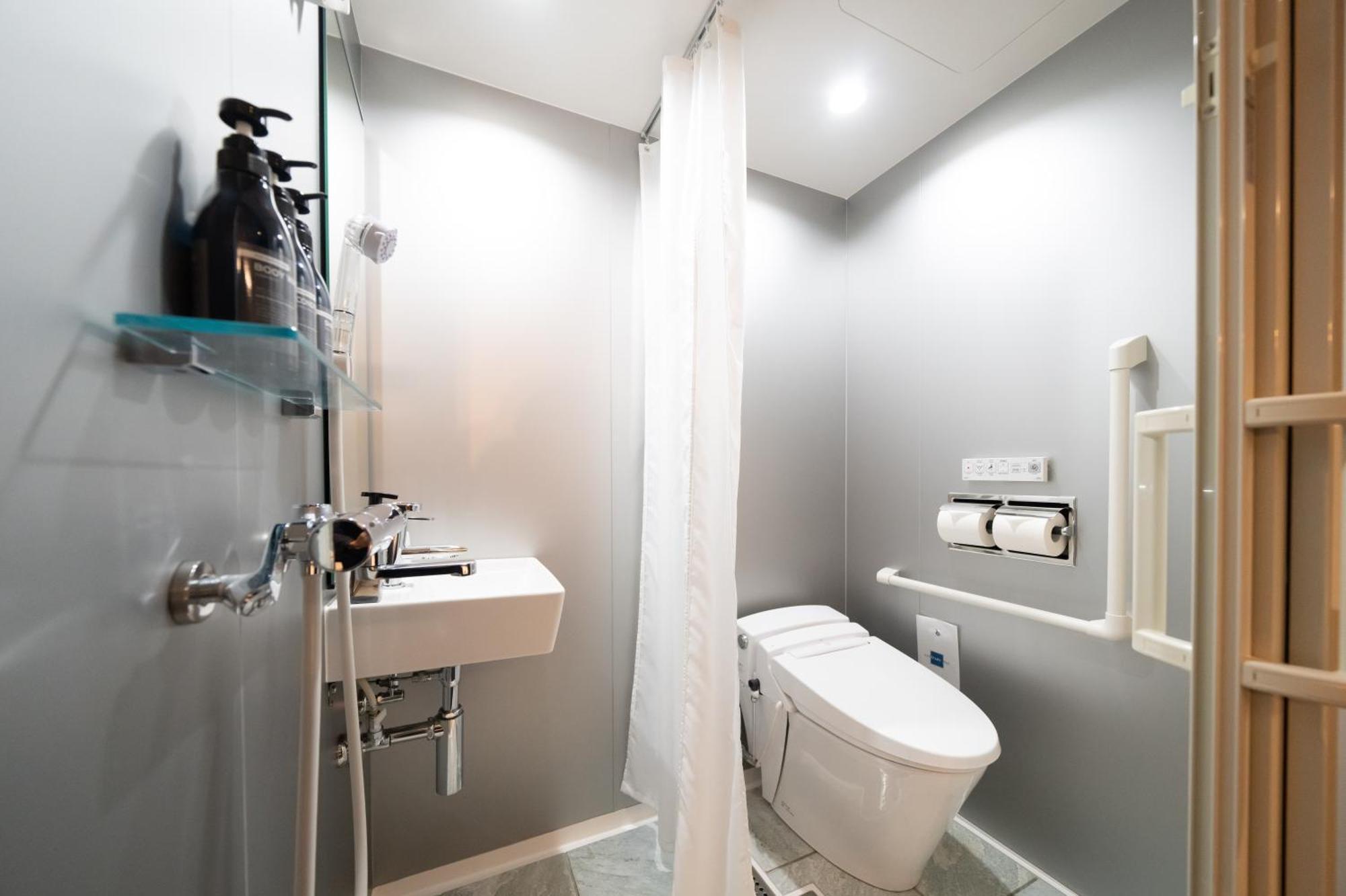 Single Room Disability Access Non-Smoking