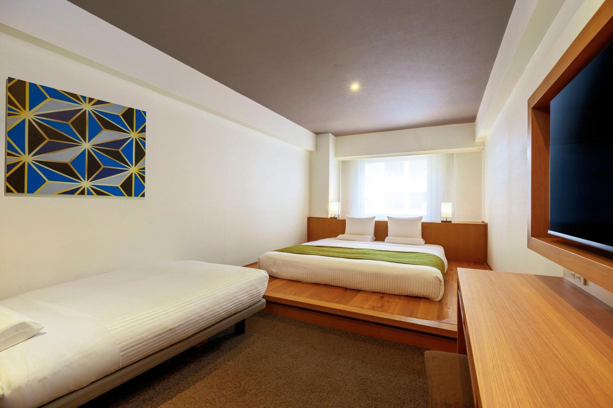 Comfort King Room Sofa Bed Non-Smoking,1717076986:JPEG