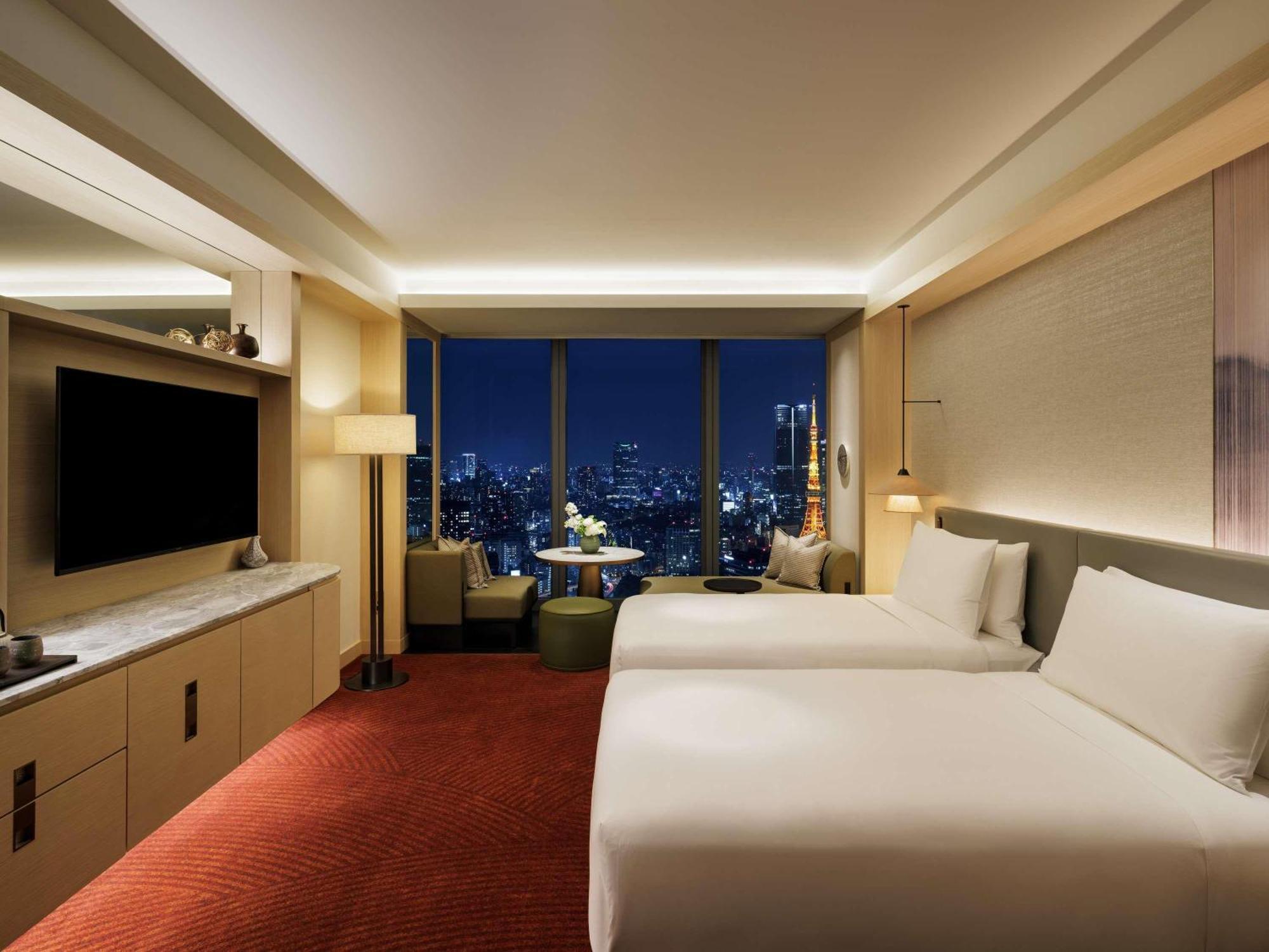 Fairmont Gold Twin Room Tower View