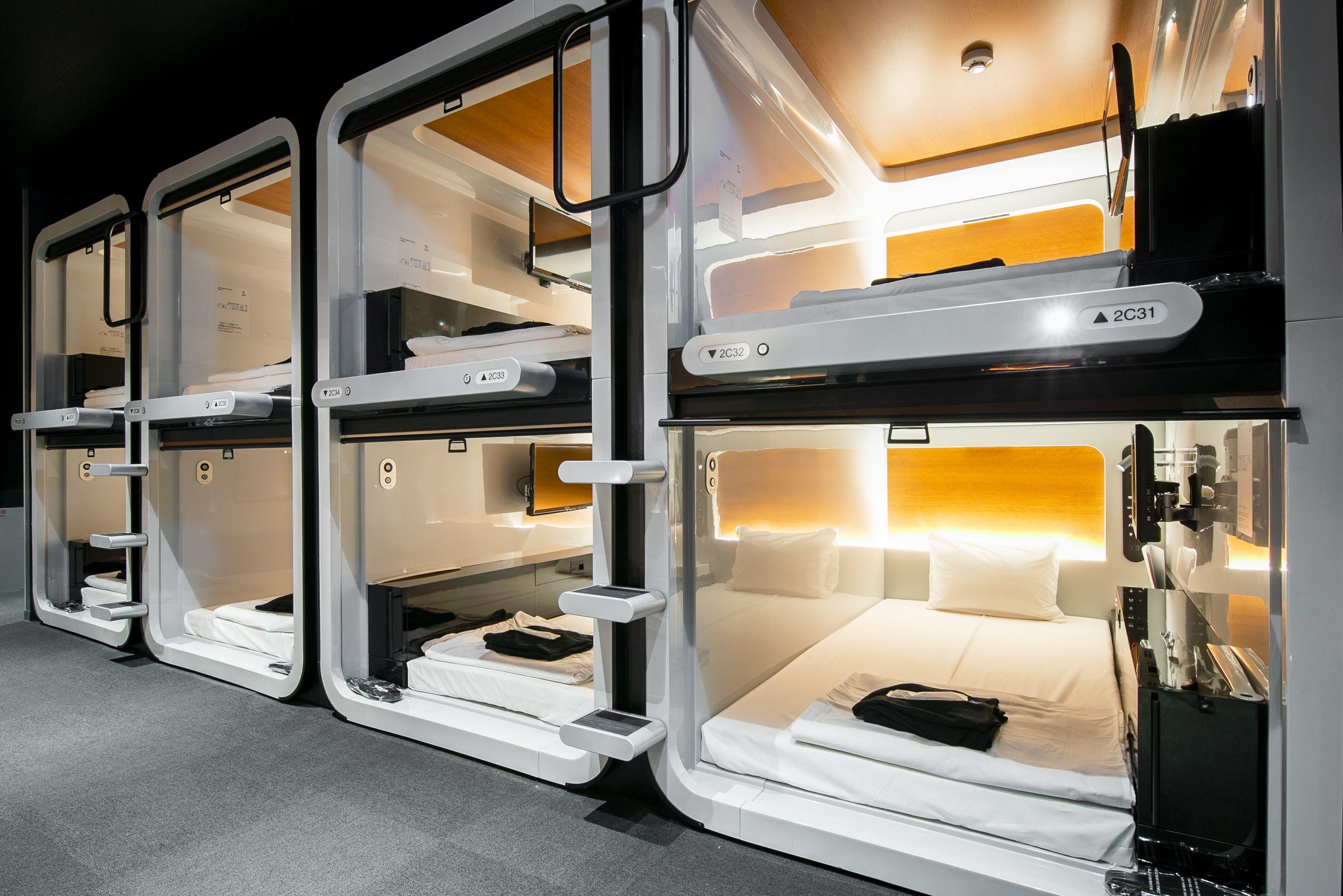 Economy Class Cabin Male Only
