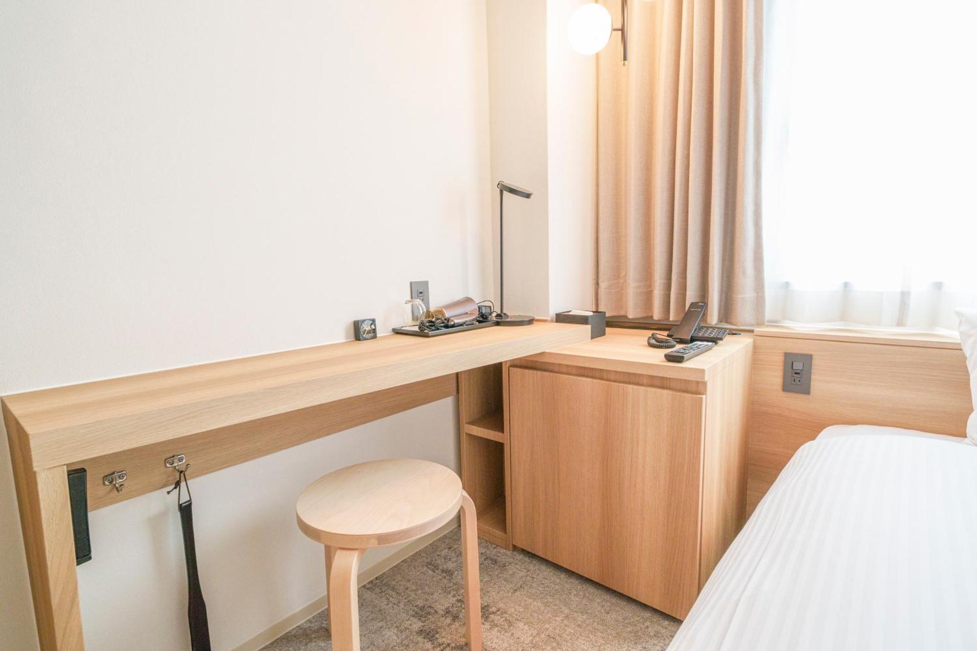 Single Room Bed width 120cm Non-Smoking,779791755:JPEG