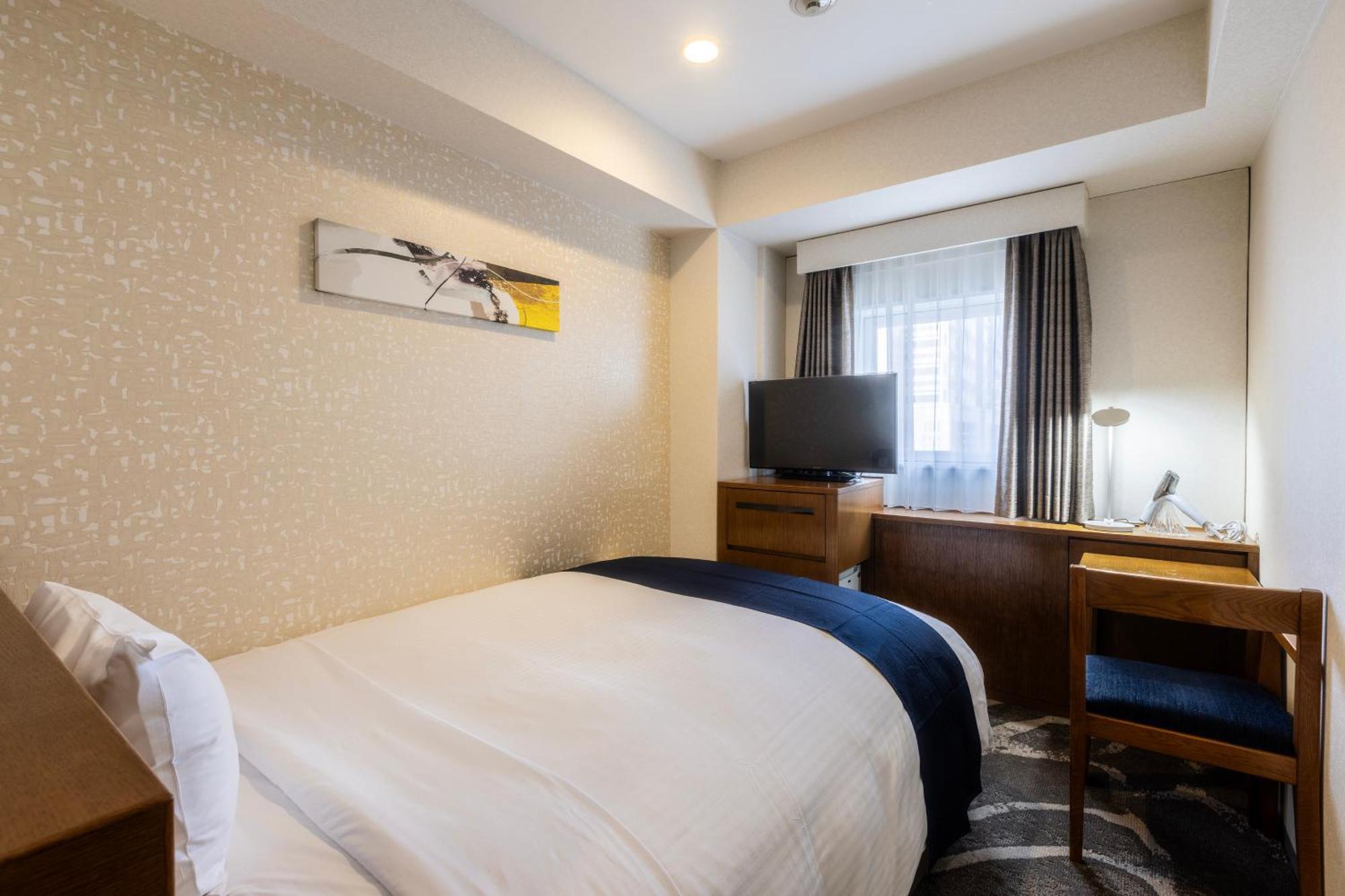 Single Room Smoking