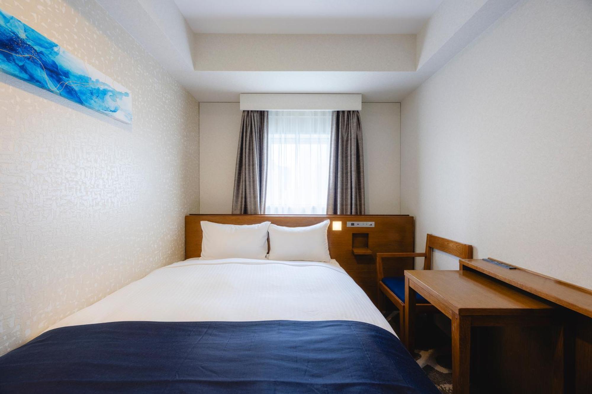 Economy Double Room Non-Smoking Renewal Floor