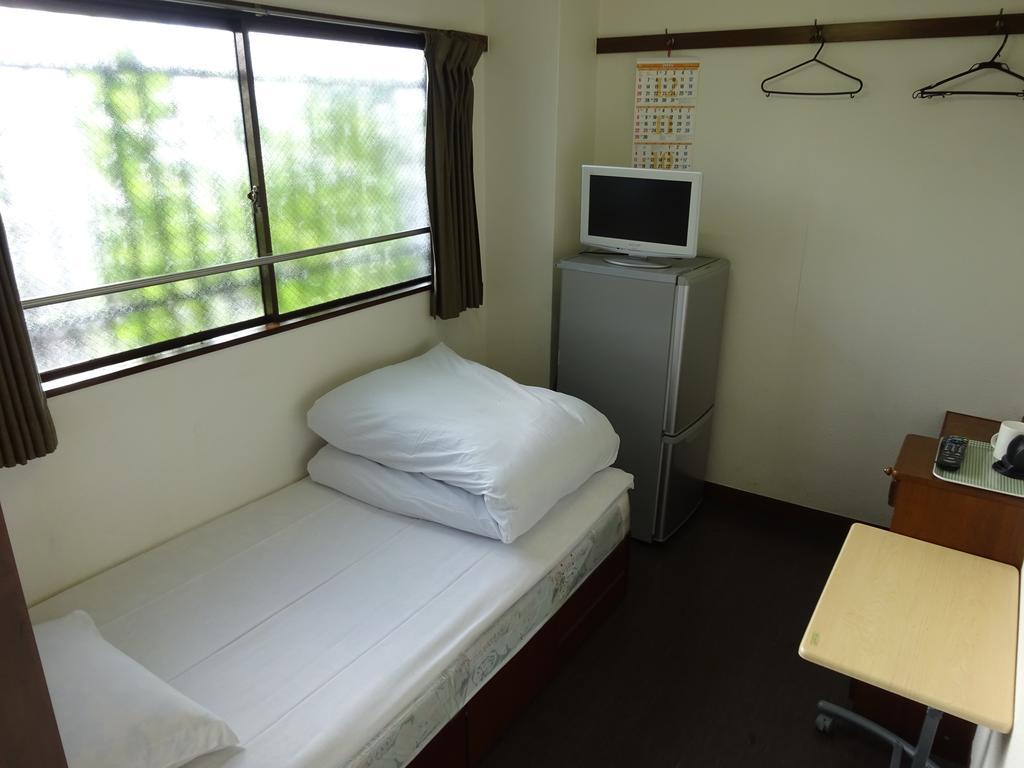 Large Single Room,1264361266:JPEG
