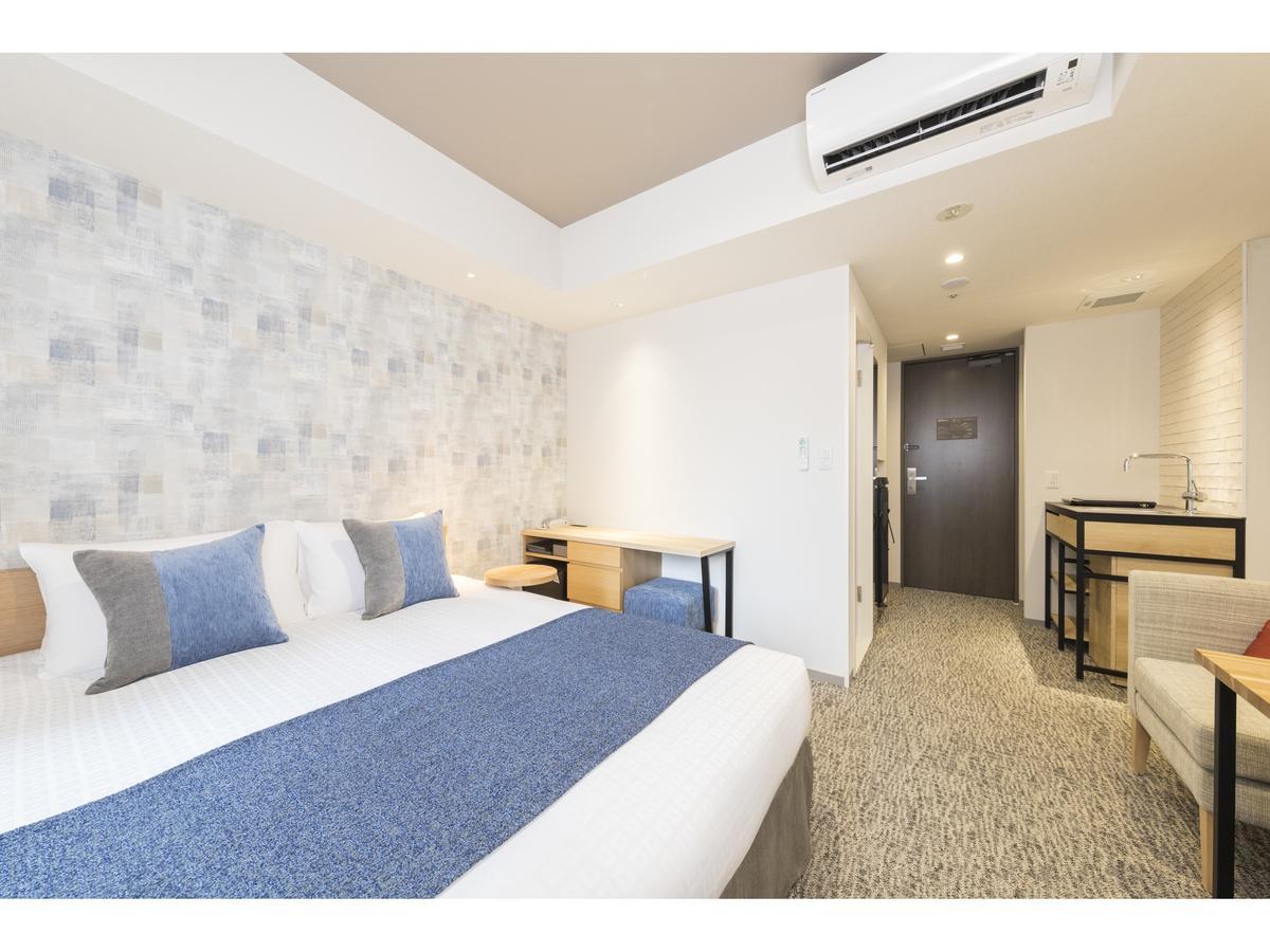 Residential Double Room 1 Queen Bed,645872178:JPEG
