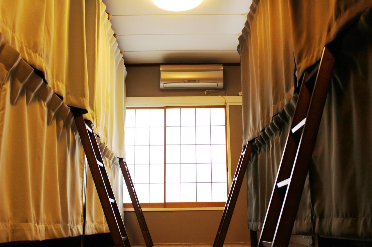Bunk Bed Mixed Dormitory Room