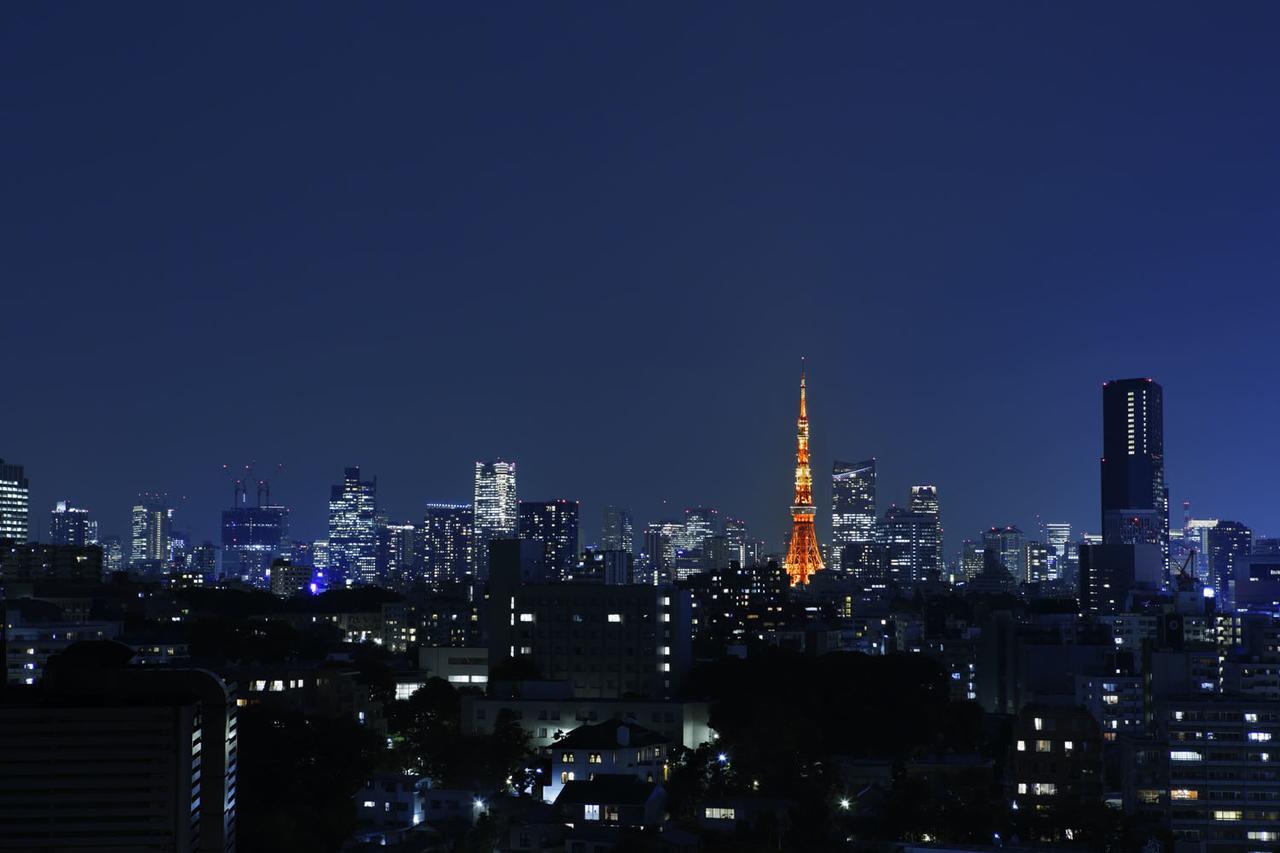 Tower Side Deluxe King Room Upper Floor Non-Smoking Sauna Access,692160987:JPEG