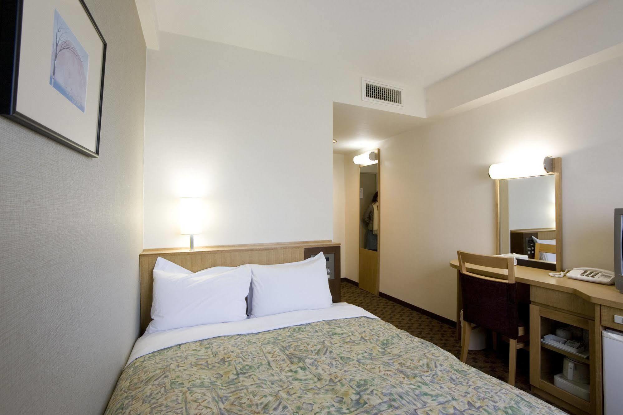 Double Room Small Double Bed Smoking