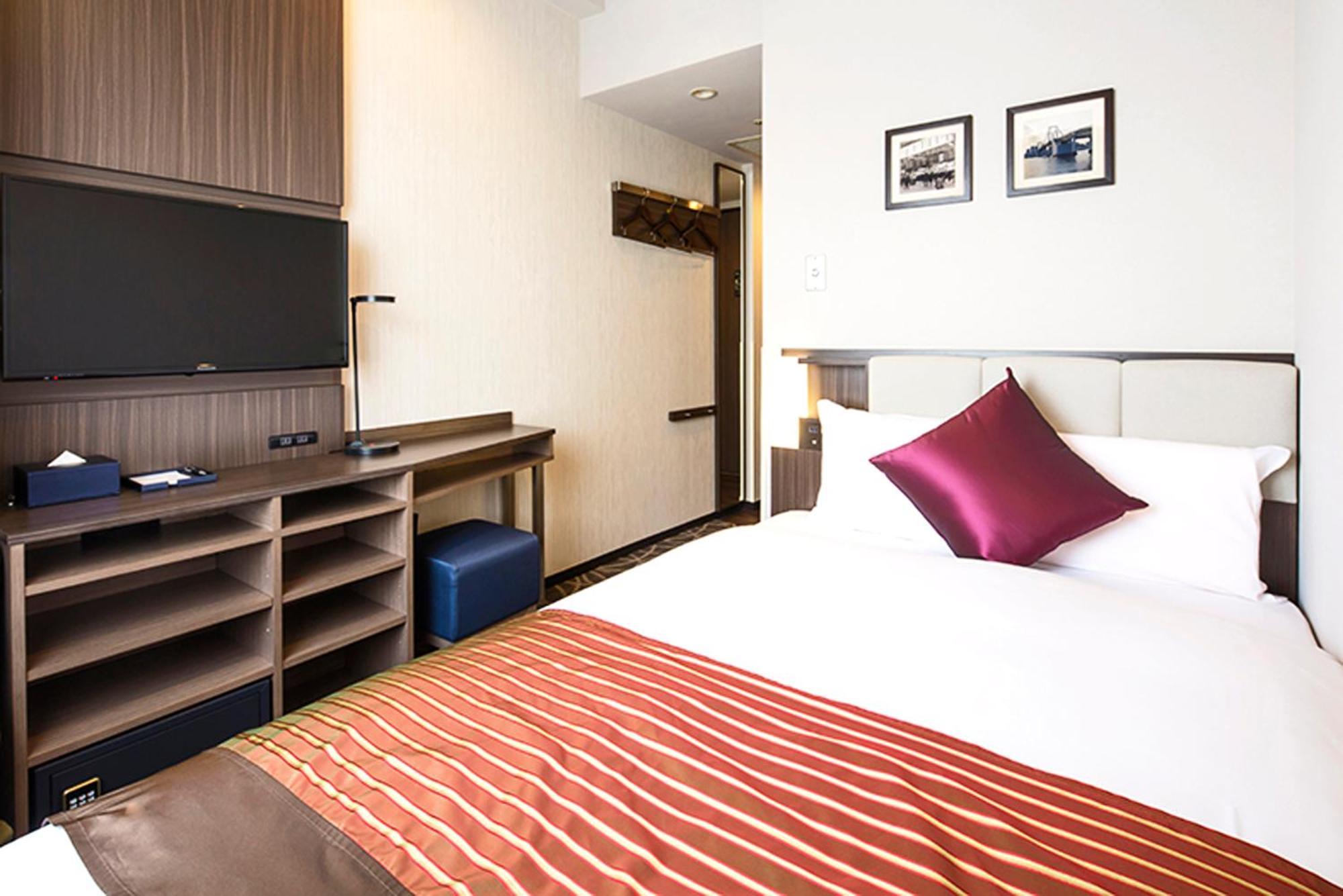 Standard Double Room Small Double Bed Non-Smoking,1742735347:JPEG