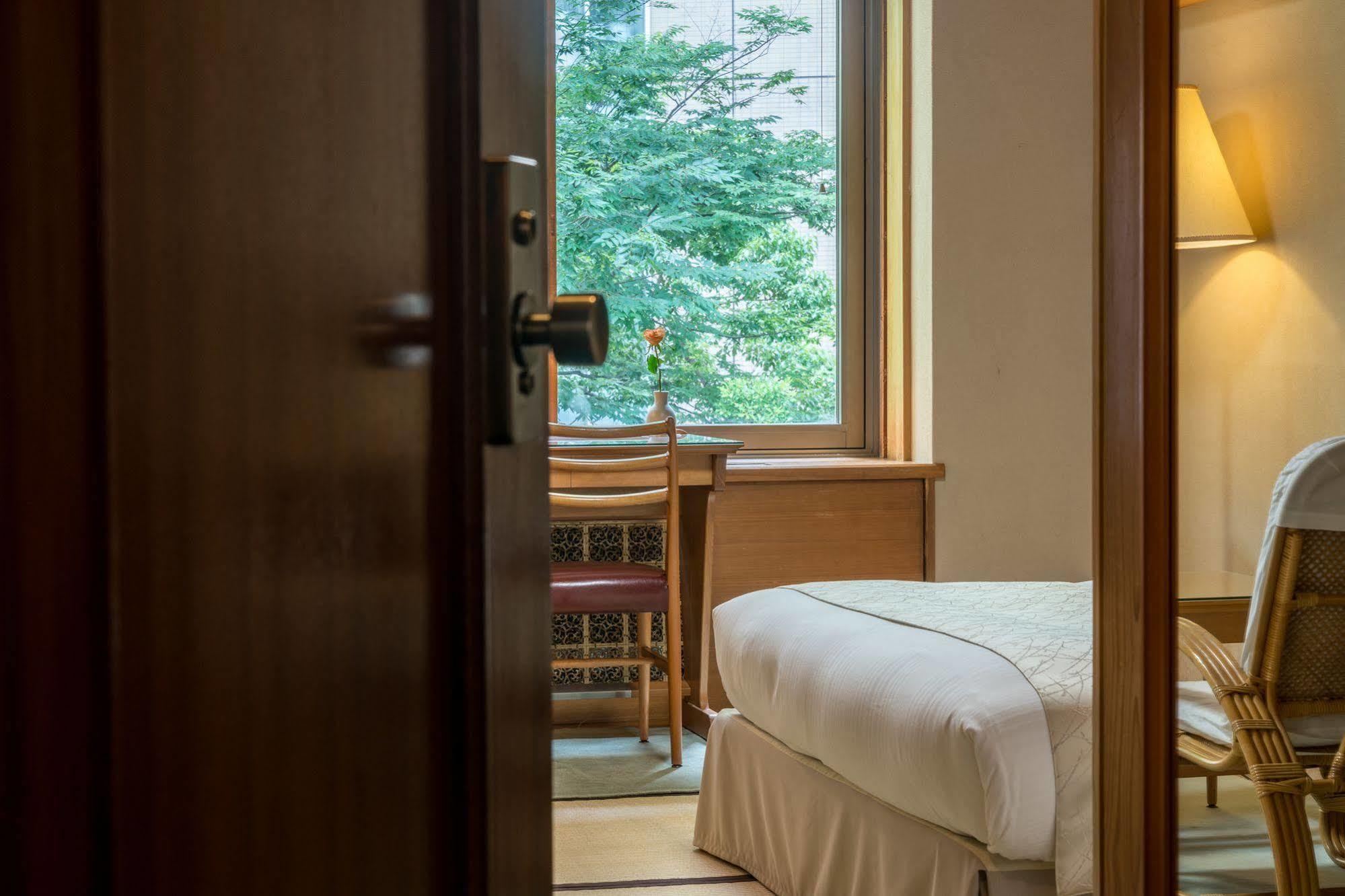 Twin Room Tatami Floor
