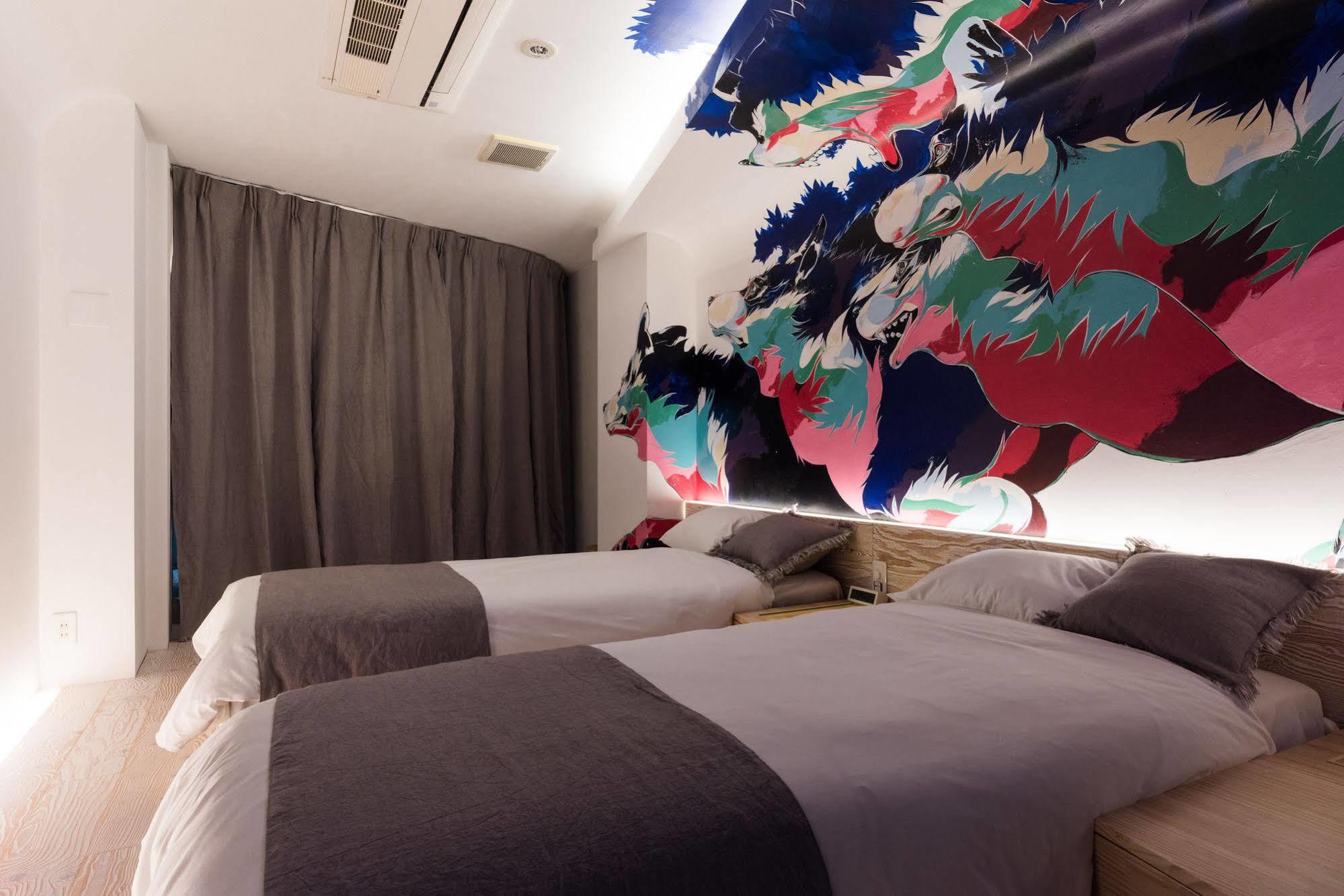 Twin Room 1