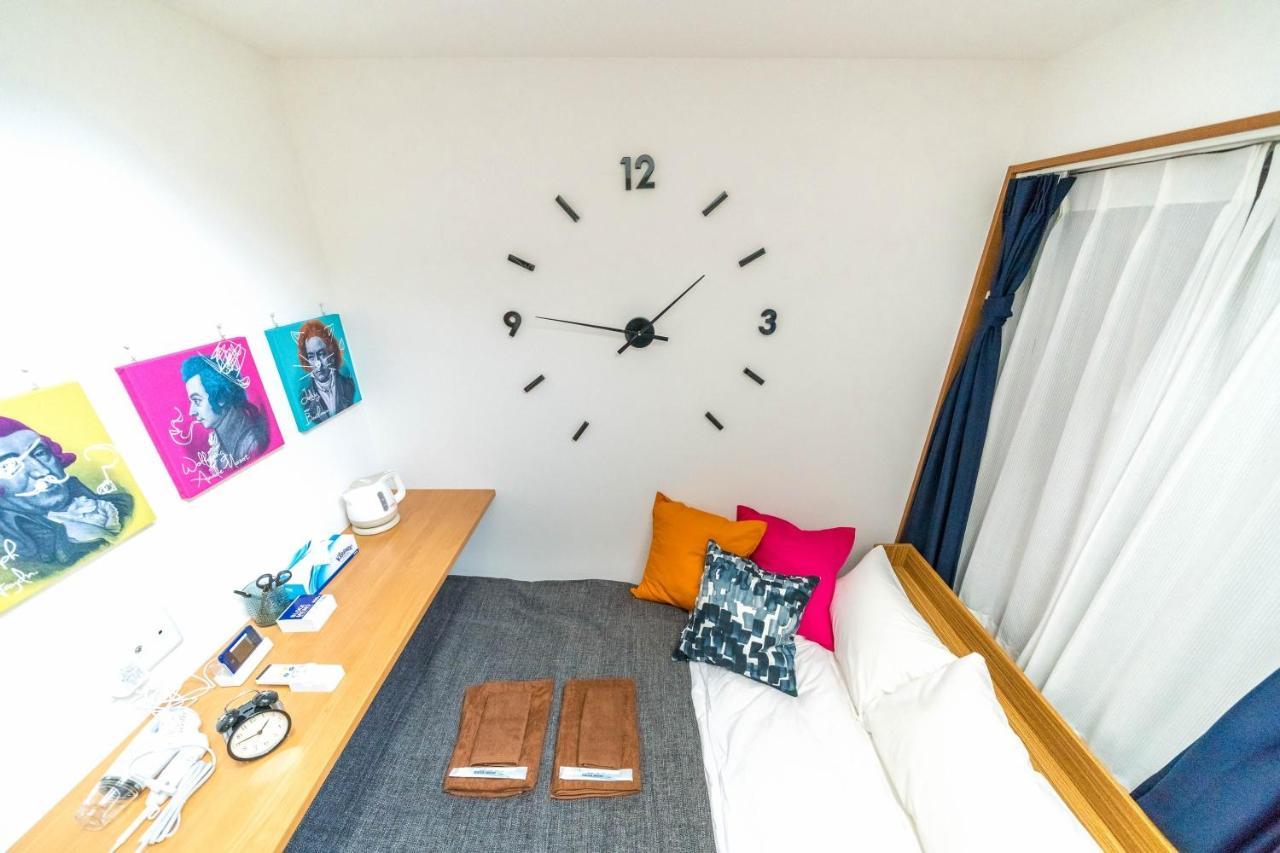 Studio Apartment,717063862:JPEG