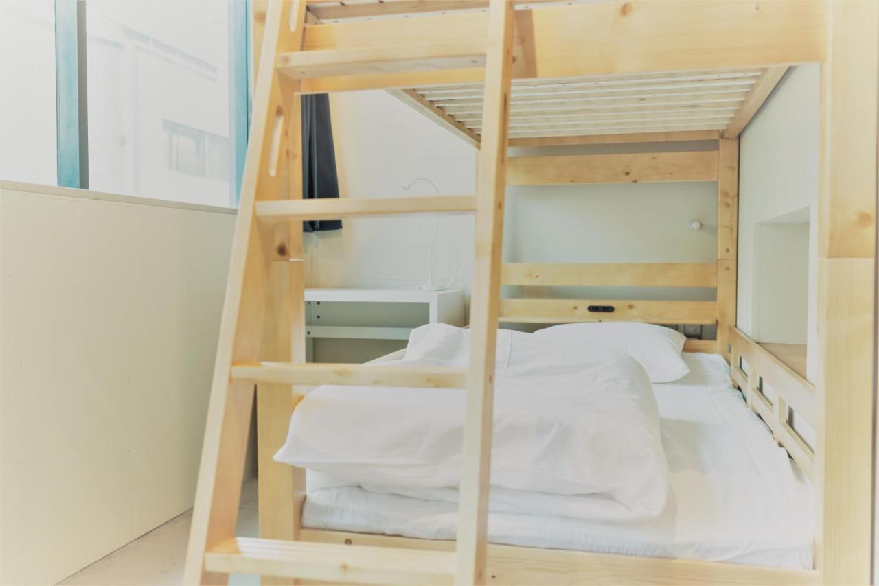 Semi Private 2 Bunk Beds Mixed Dormitory Room,1090109739:JPEG