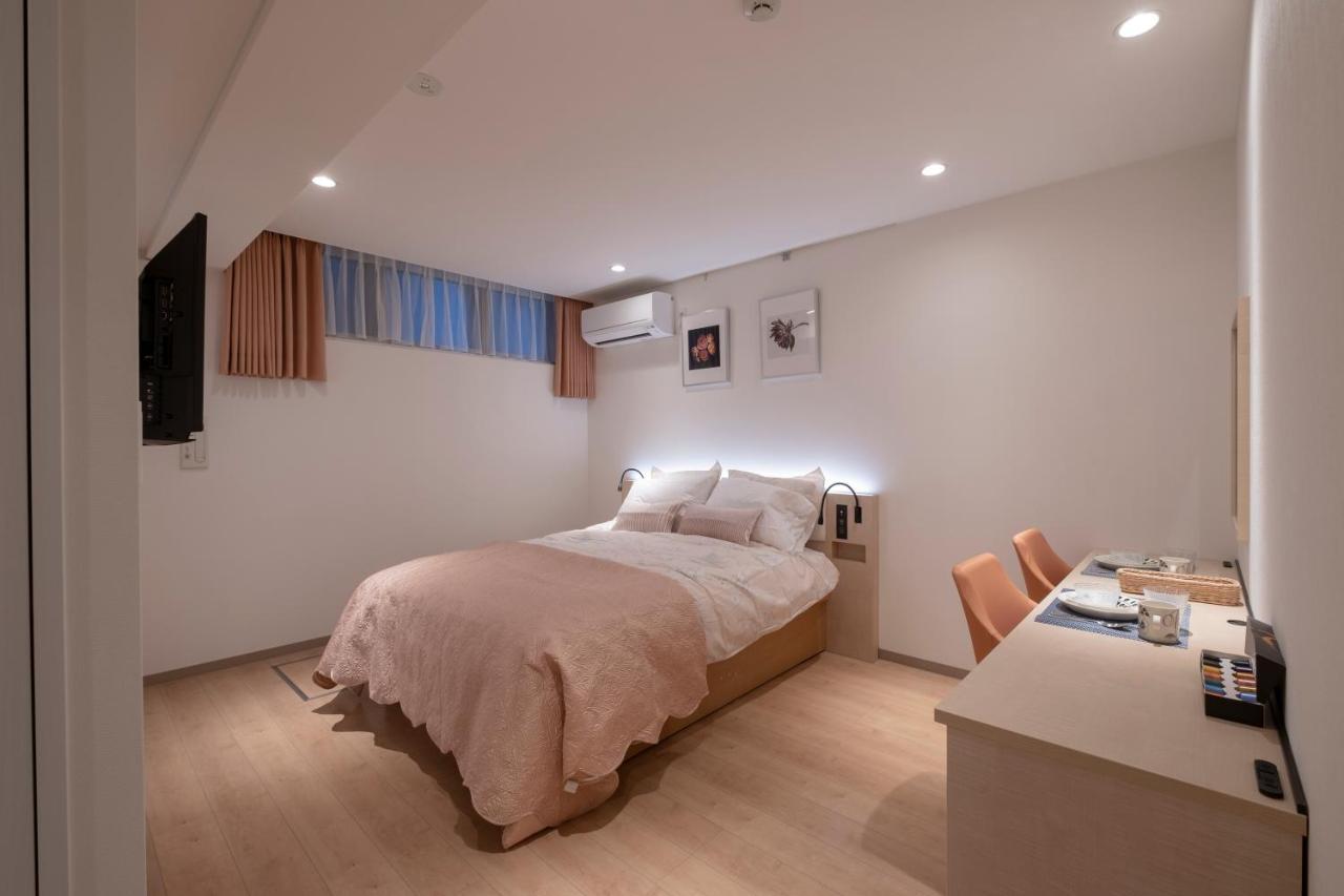 Double Room,752304944:JPEG