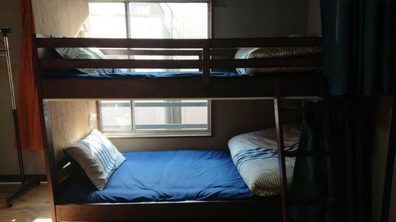 Bunk Bed Mixed Dormitory Room