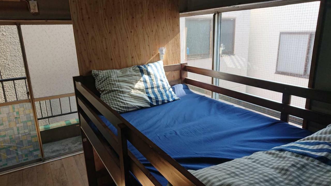 Bunk Bed Mixed Dormitory Room